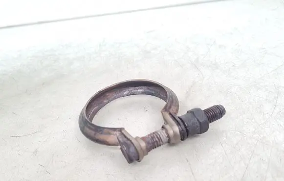 Ford Kuga I Muffler pipe connector clamp 