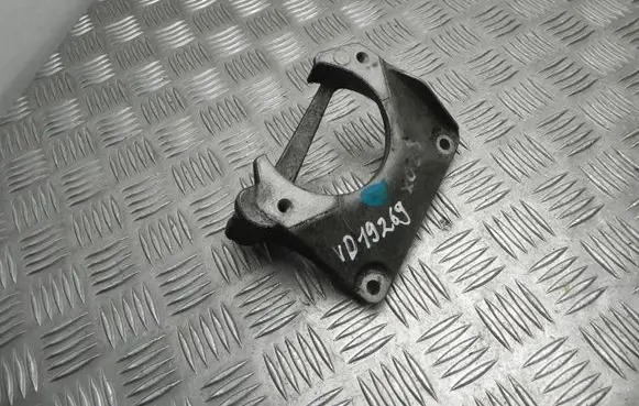 BMW 7 F01 F02 F03 F04 EGR valve cooler bracket 6761117 VD19269