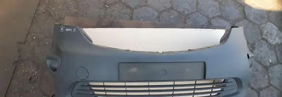 Opel Vivaro Front bumper 