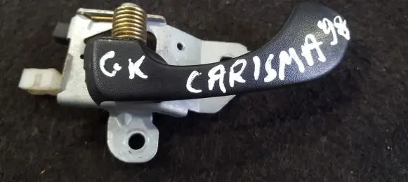 Mitsubishi Carisma Rear door interior handle