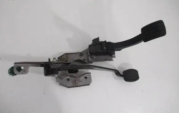 Peugeot 308 Accelerator throttle pedal 9674829180 86ET34 0877680