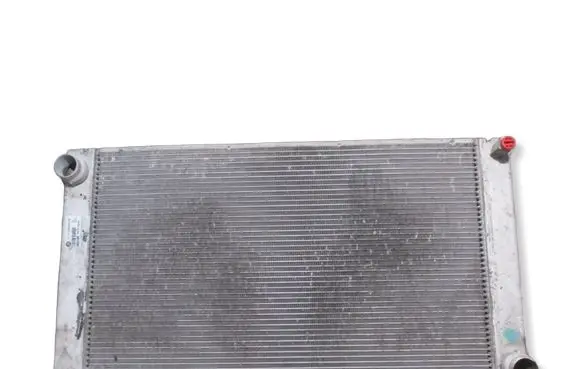 BMW 5 E60 E61 Coolant radiator 7787440 99374004