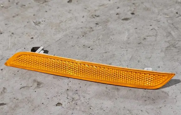 BMW X6 E71 Front reflector 7179991