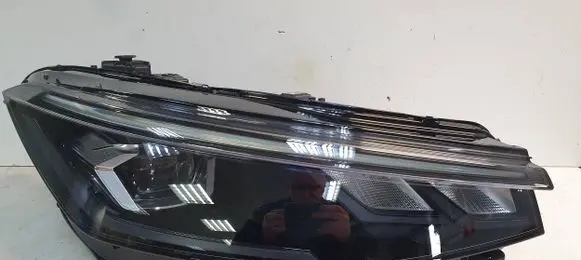 Volkswagen PASSAT B9 Headlight/headlamp 3J1941006