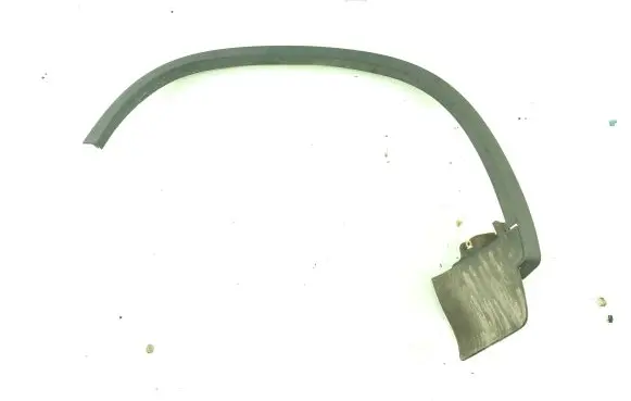 Volkswagen Tiguan Rear arch 5N0854820 5N0854856
