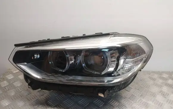 BMW X3 G01 Headlight/headlamp 8496819 LE15C6371