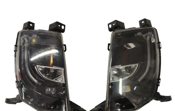 Tesla Model S Fog light set 600591400I 600591301G 00140145