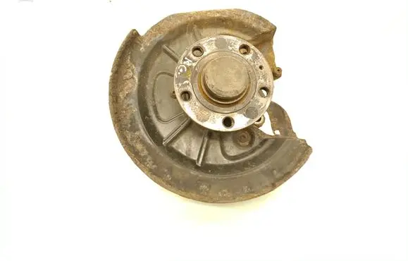 Volkswagen Touran I Rear wheel hub 