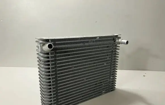 BMW X7 G07 Coolant radiator 7887304 8097175