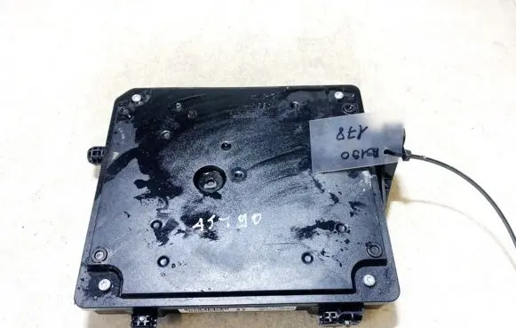 Renault Megane III Comfort/convenience module 284b13297r S180098201C