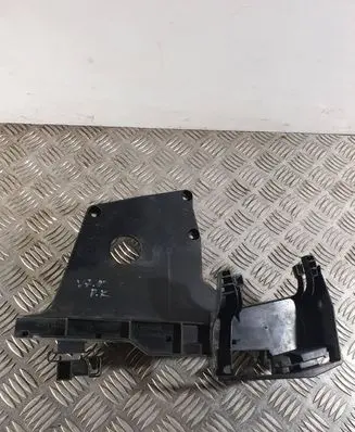 Volvo V70 Front door lock 30661072