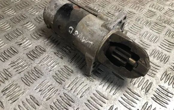 Subaru Legacy Starter motor 23300AA620 M002T89071