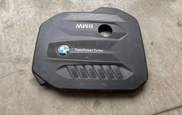BMW 6 G32 Gran Turismo Engine cover (trim) 8571320