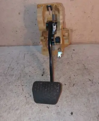 BMW 5 E60 E61 Brake pedal 6761032
