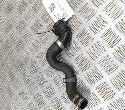 Audi A4 Allroad B9 Engine coolant pipe/hose 8W0819334G