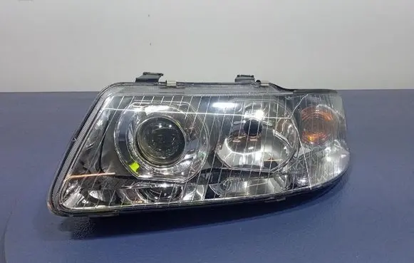 Audi A3 S3 8L Headlight/headlamp 20A118