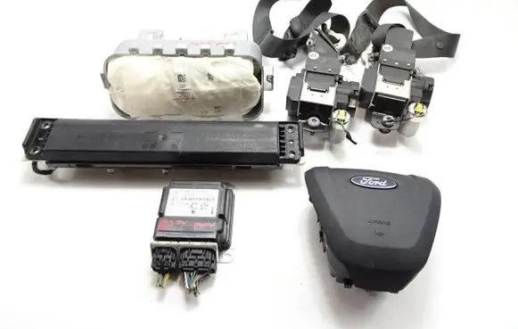 Ford Mondeo MK V Airbag set 