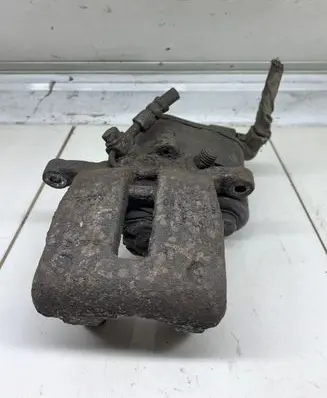 Volvo S80 Rear brake caliper