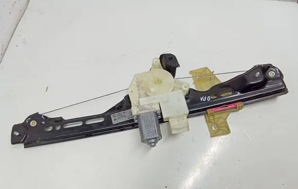 Citroen C4 II Picasso Rear door window regulator with motor 9675288380