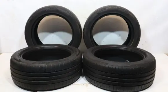 Volkswagen Golf VII R17 summer tire 5420068625550