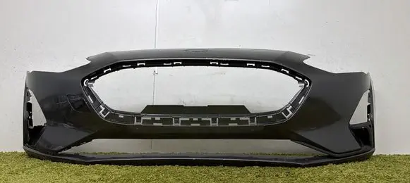 Ford Focus Front bumper JX7B17757A