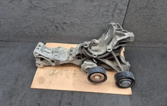 Audi A4 S4 B7 8E 8H Generator/alternator bracket 03G903143D 03G903139D