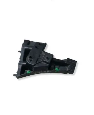 Volvo V60 Front bumper mounting bracket 31323832