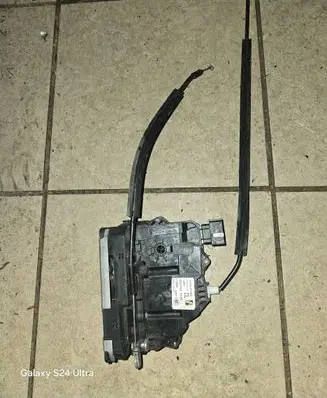 Citroen Jumper Front door lock 1350147080 977713101 0507160135