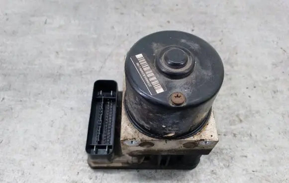Ford Fiesta ABS Pump