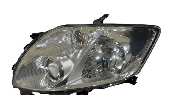 Toyota Auris 150 Headlight/headlamp 8115002460 89901944 89901356