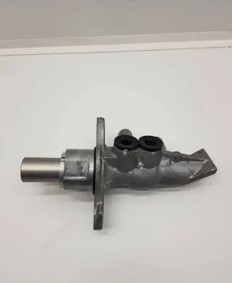 Mercedes-Benz ML W166 Master brake cylinder 32668086