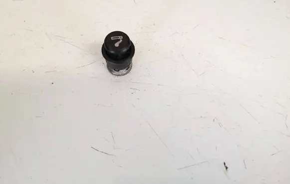 Audi A3 S3 8L Cigarette lighter 