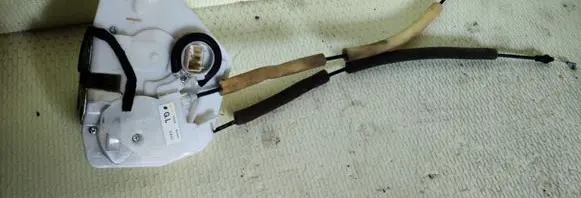 Mazda 2 Front door lock 5D30B0481 5D31 B0481