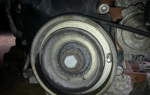 Ford Mondeo MK IV Crankshaft pulley 7G9Q