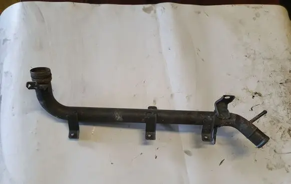 Suzuki Grand Vitara II Engine coolant pipe/hose NOCODE