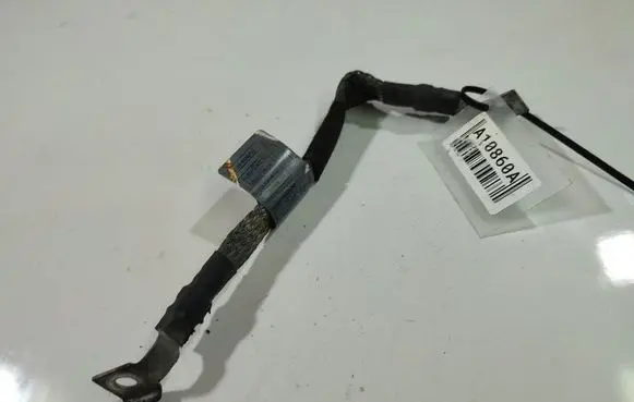 Mini One - Cooper Coupe R56 Positive cable (battery) 7570285