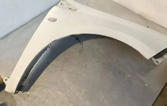 Fiat Bravo Fender