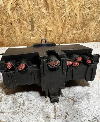 Mercedes-Benz C W203 Positive cable (battery) A2035450803