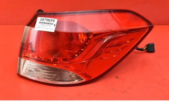 Chevrolet Cruze Rear/tail lights 95135585