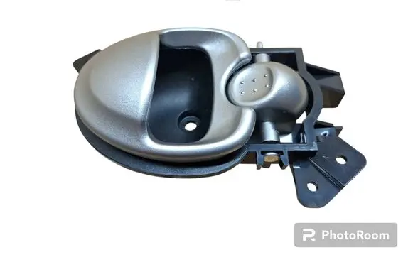 Mitsubishi i-MiEV Rear door interior handle 