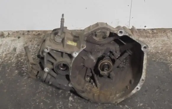 Nissan Micra Manual 4 speed gearbox 