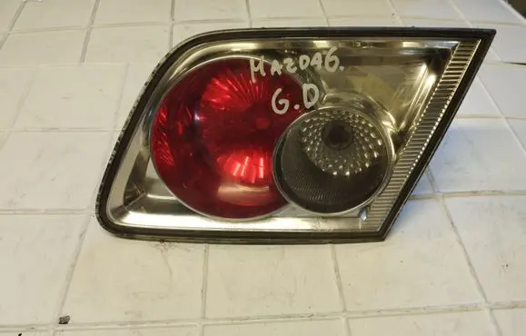 Mazda 6 Tailgate rear/tail lights 22661971