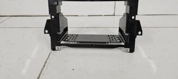 Mercedes-Benz Sprinter W906 Radio/GPS head unit trim A6396891031