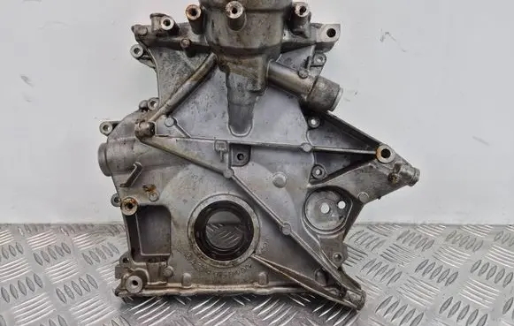 Mercedes-Benz C W205 Engine cover (trim) A2740150400