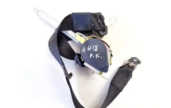 Audi A6 S6 C5 4B Front seatbelt