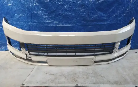 Volkswagen Multivan T6 Front bumper