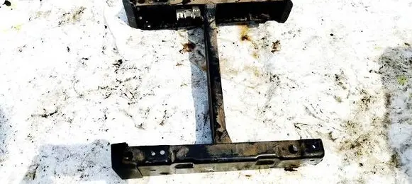 Volkswagen Touran I Driver seat console base 1T0881033