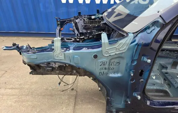 BMW X4 G02 Front quarter panel 000055