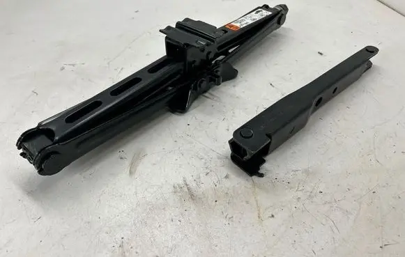 Ford Edge II Lift Jack FT4C17080AA EM2C170035AA CV6917A078AB