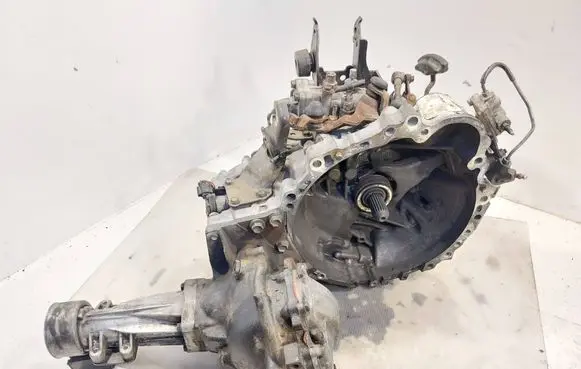 Toyota RAV 4 (XA20) Manual 5 speed gearbox 